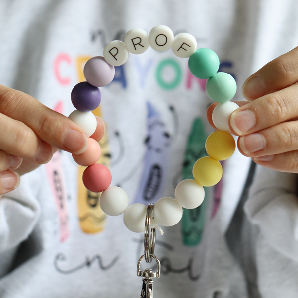 Porte-clés assorti au crewneck CRAYONS